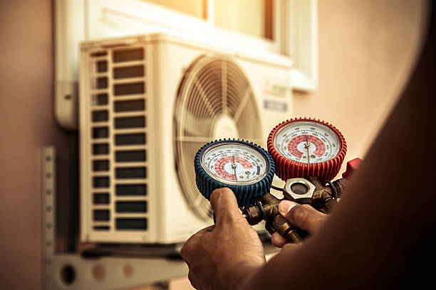 Professional Hvac technician working in Darlington, WI